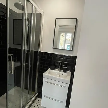 Le Black Serenity Proche Paris - Orly Apartment Thiais