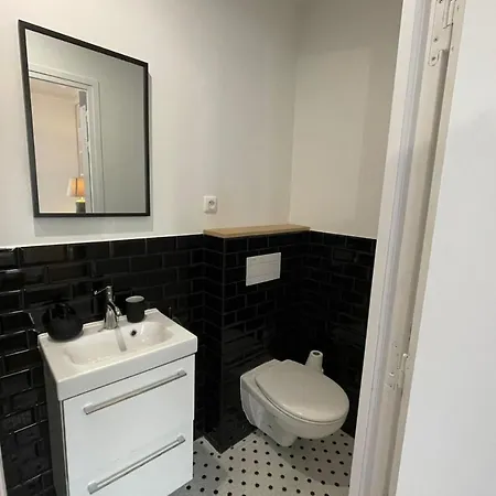 Apartment Le Black Serenity Proche Paris - Orly
