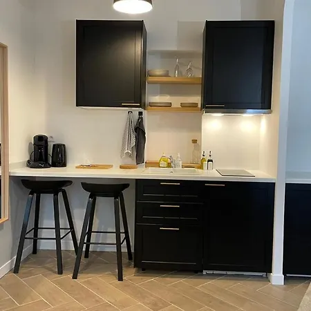 Apartmán Le Black Serenity Proche Paris - Orly