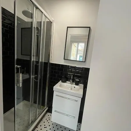 Le Black Serenity Proche Paris - Orly Apartment Thiais